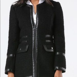 Bebe boucle coat